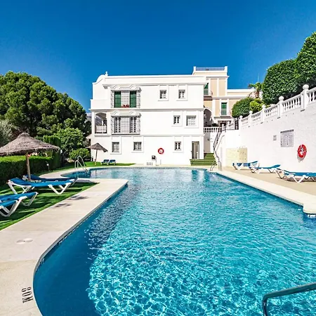 Fully Renovated Modern 2 Bedroom In Aloha Pueblo Apartment Marbella